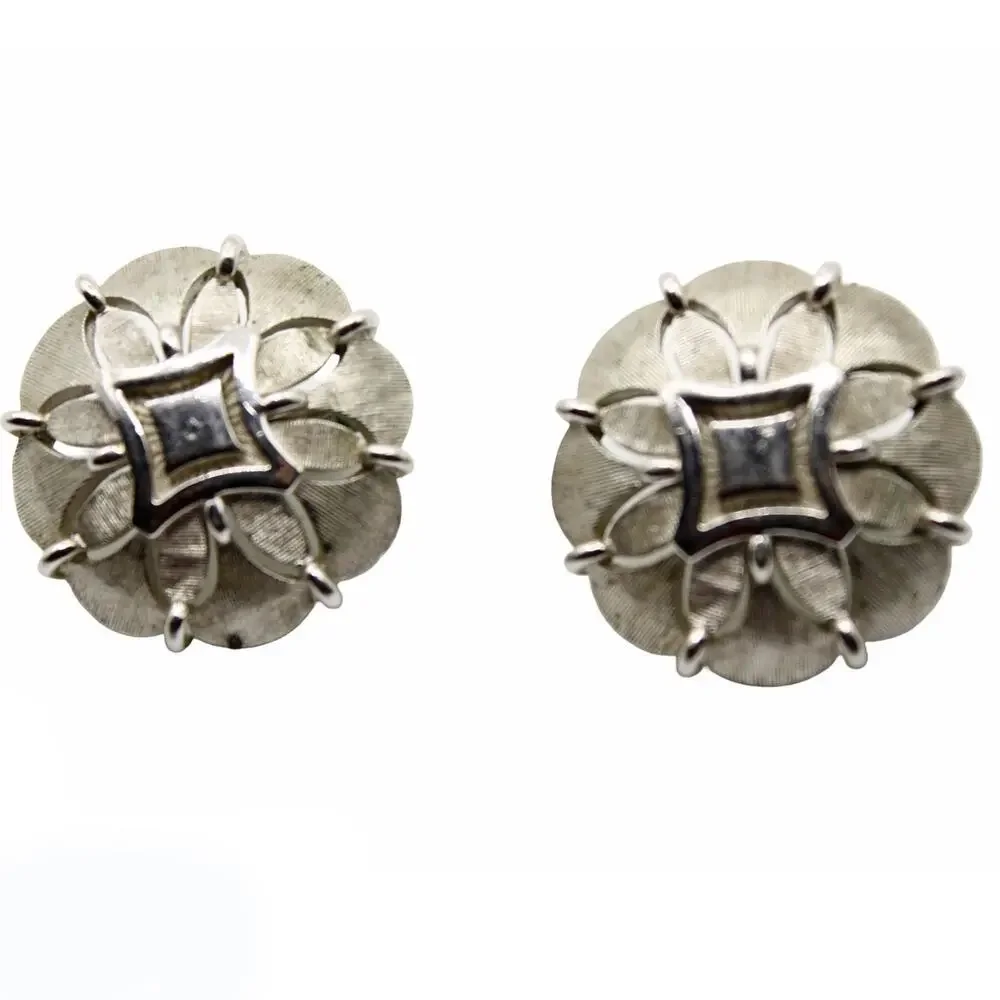 Vintage Trifari Silver Tone Clip-On Earrings Floral Geometric Design 1